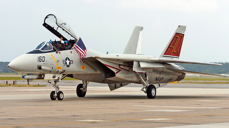 Illustration for article titled Relive The F-14 Tomcat Demo With Those Who Flew It Last Ten Years Ago Today